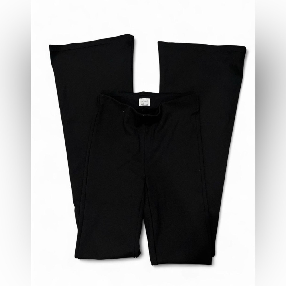 Black flared stretchy pants